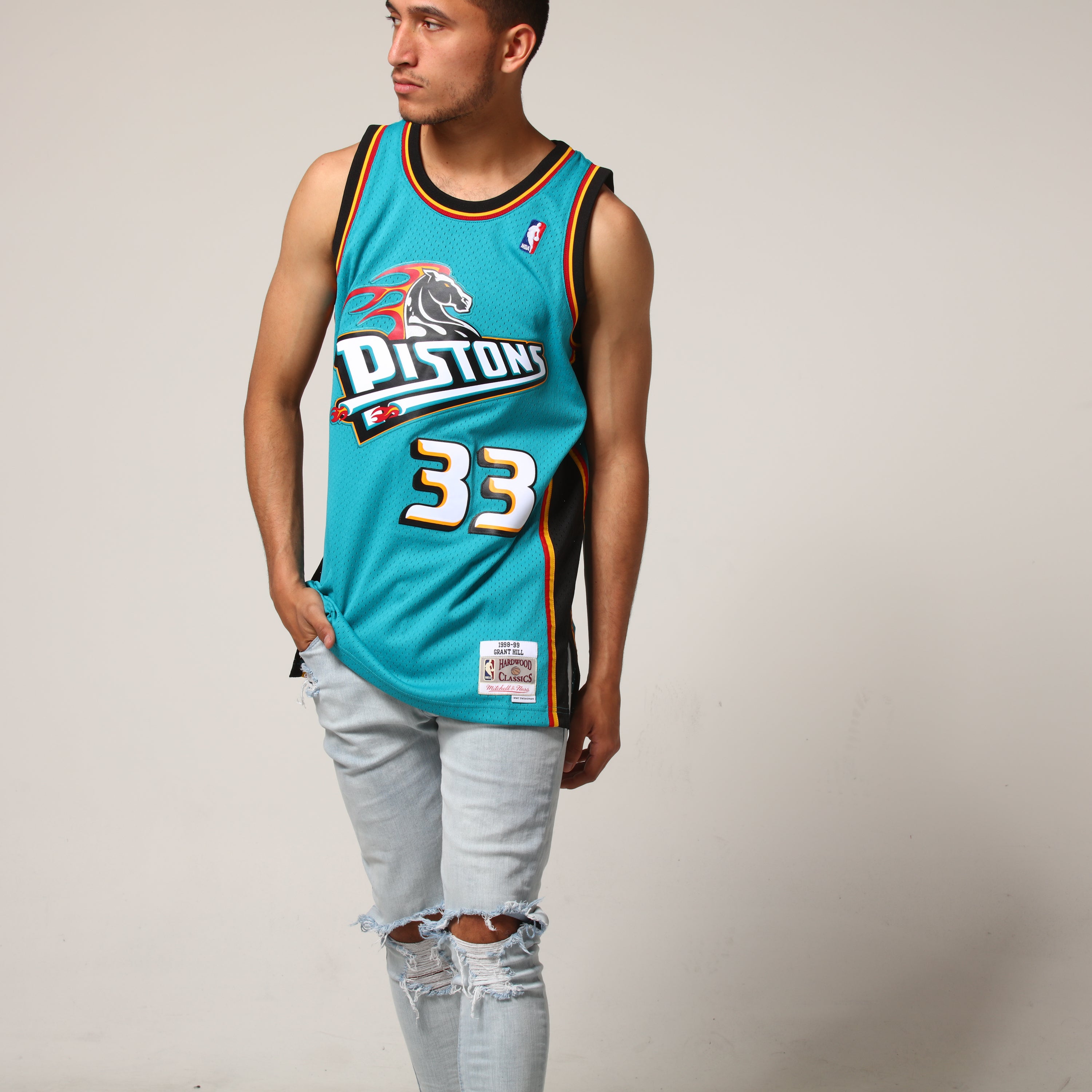 mitchell and ness grant hill