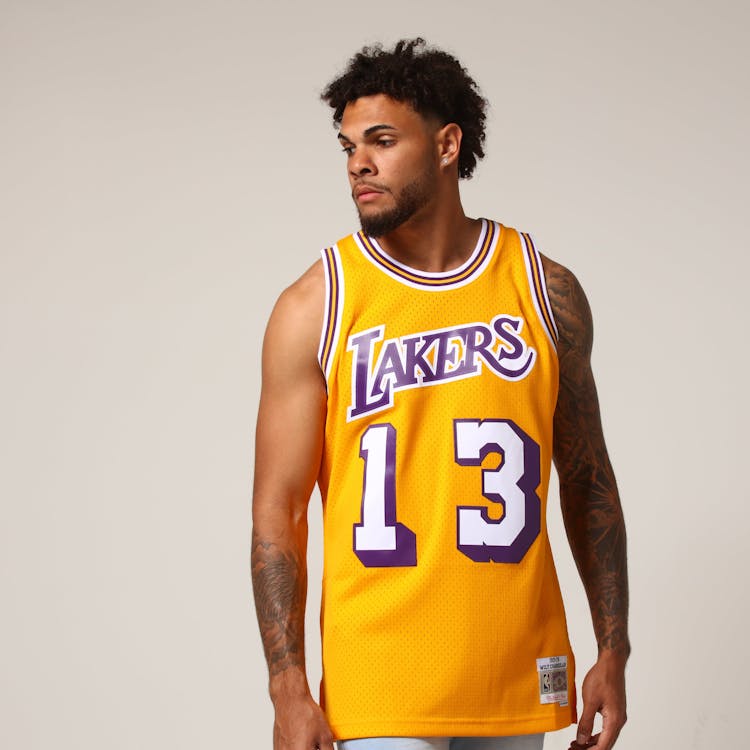 Mitchell & Ness Los Angeles Lakers Wilt Chamberlain #13 ...