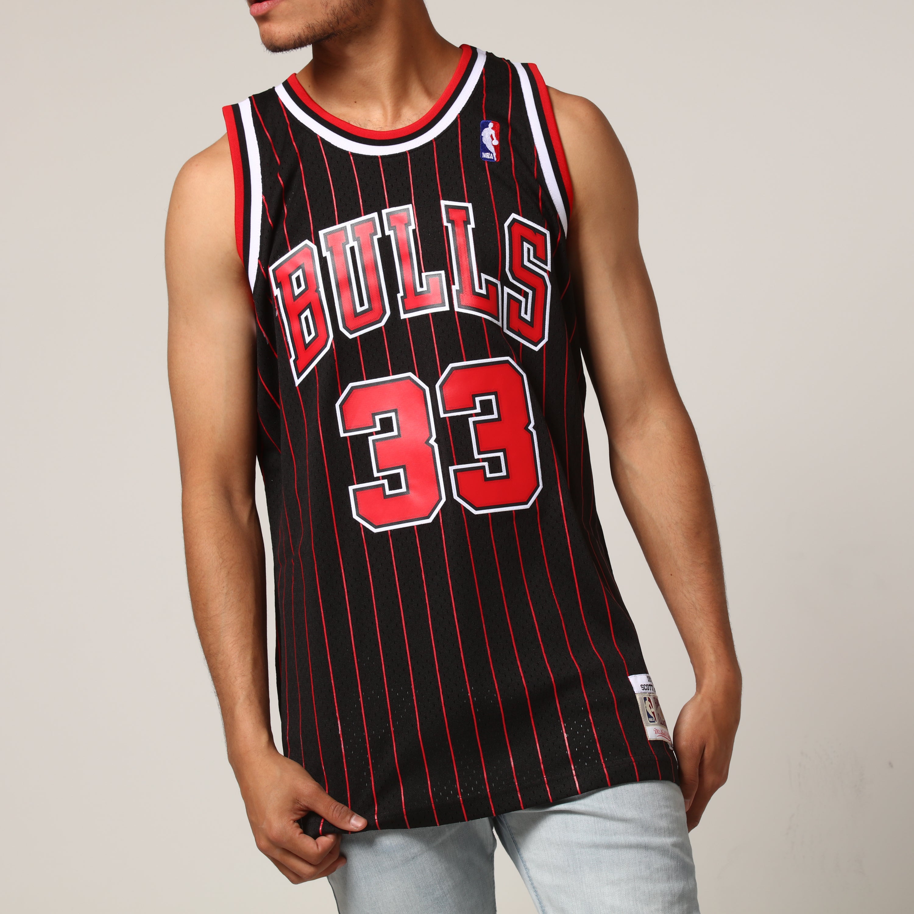 pippen jersey black