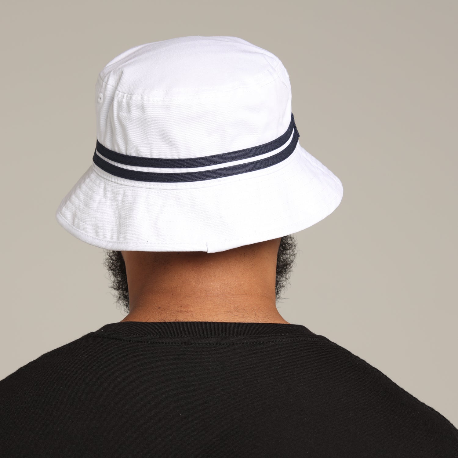 bucket hat h and m