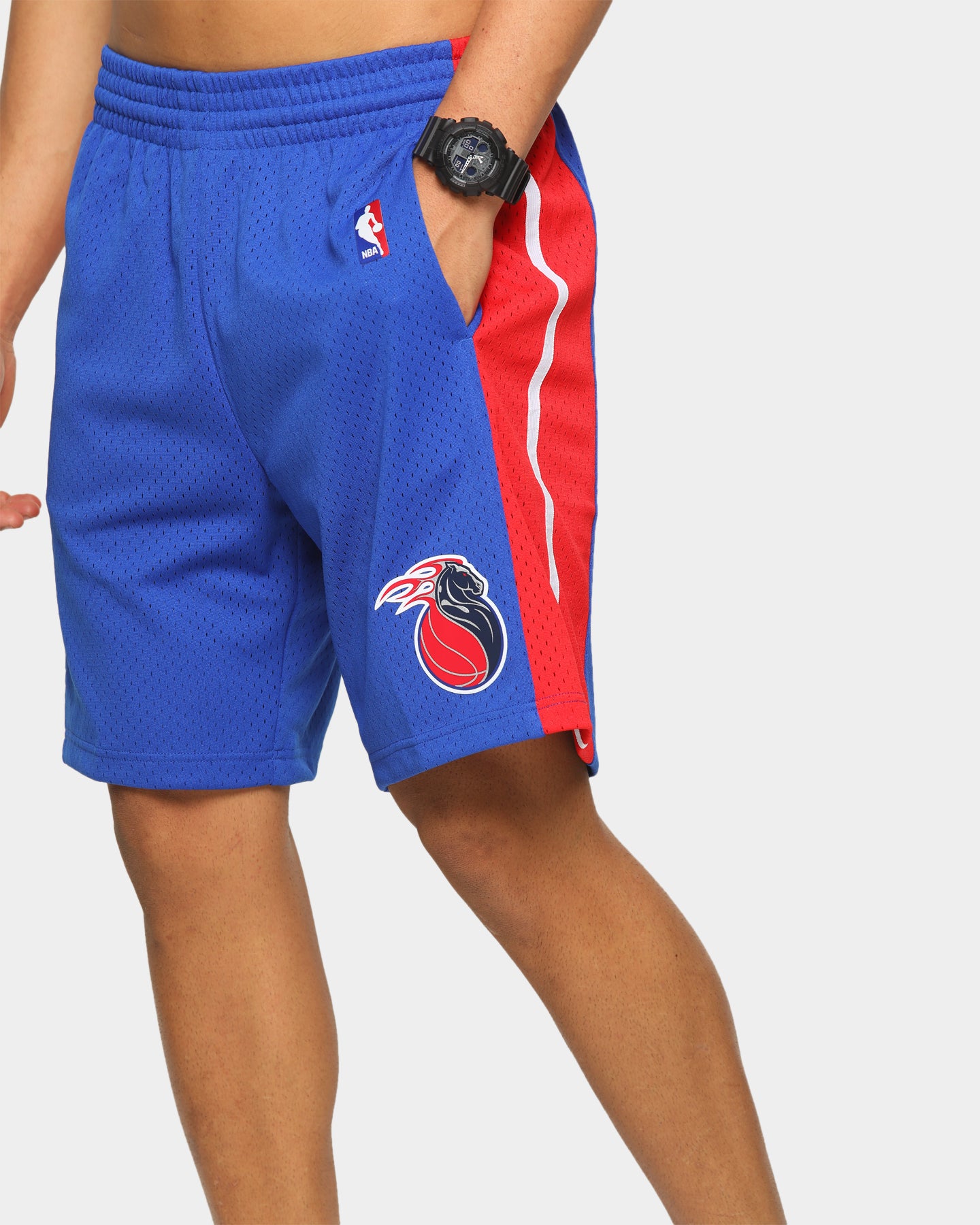 pistons retro shorts
