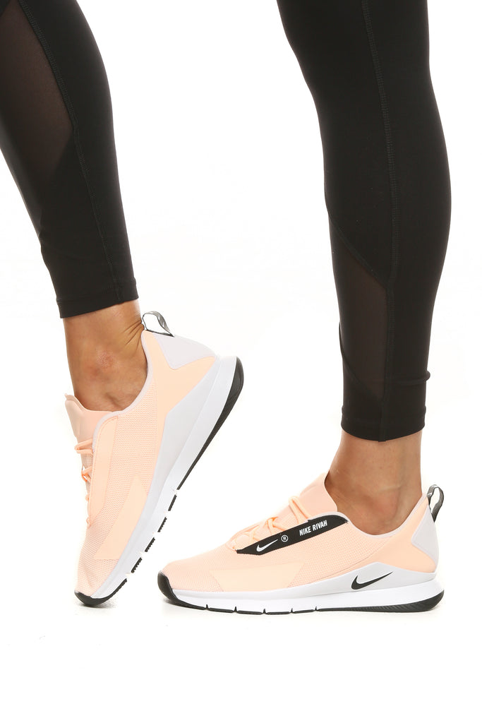 Nike Women's Rivah Pink/Black/White Nike Women's Rivah Pink/Black/White
