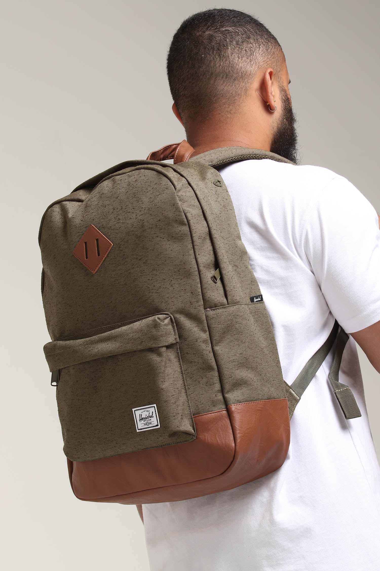 dark green herschel backpack