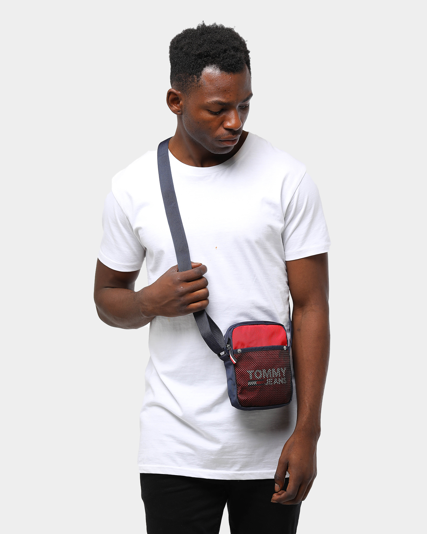 tommy jeans cool city mini reporter