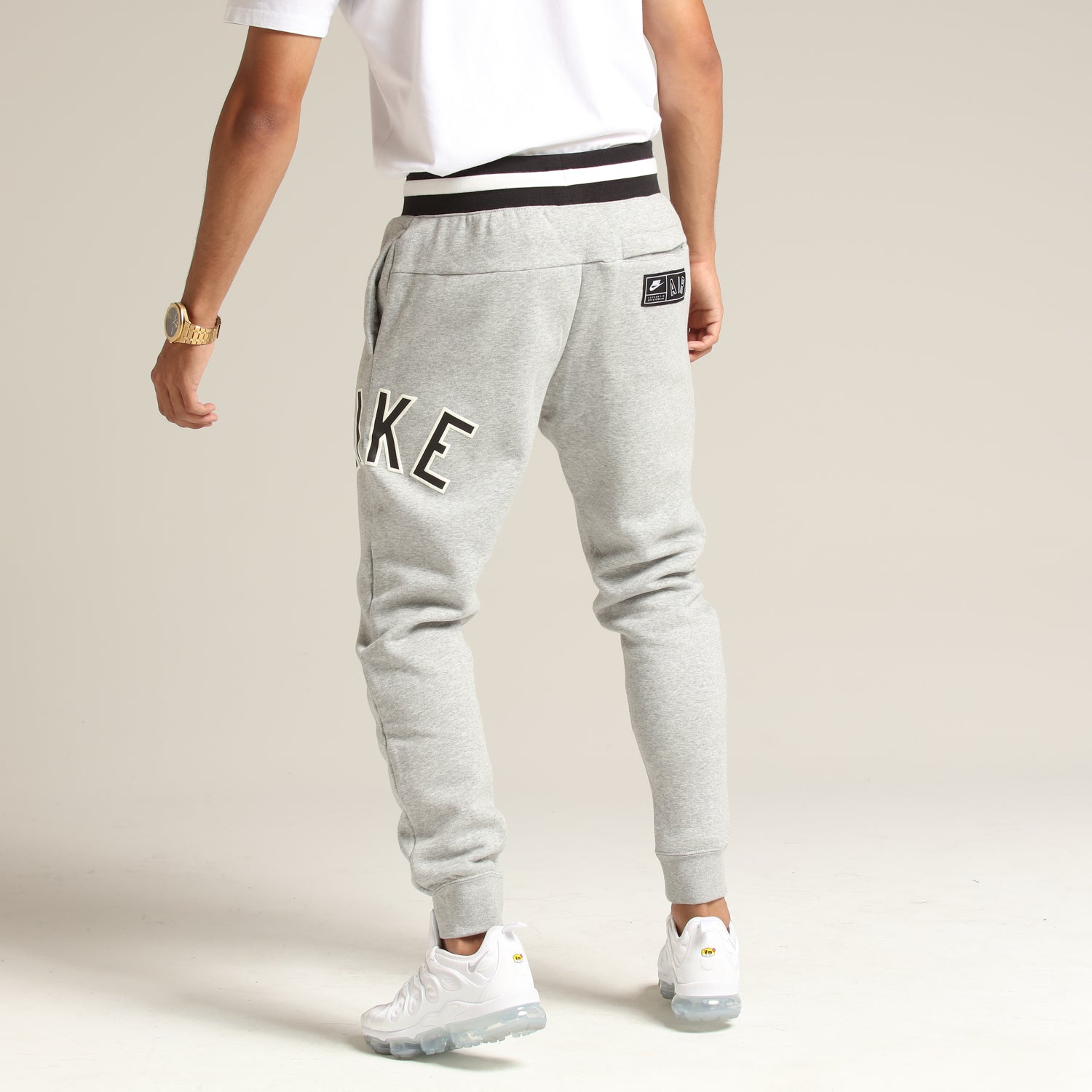 nike mens trousers