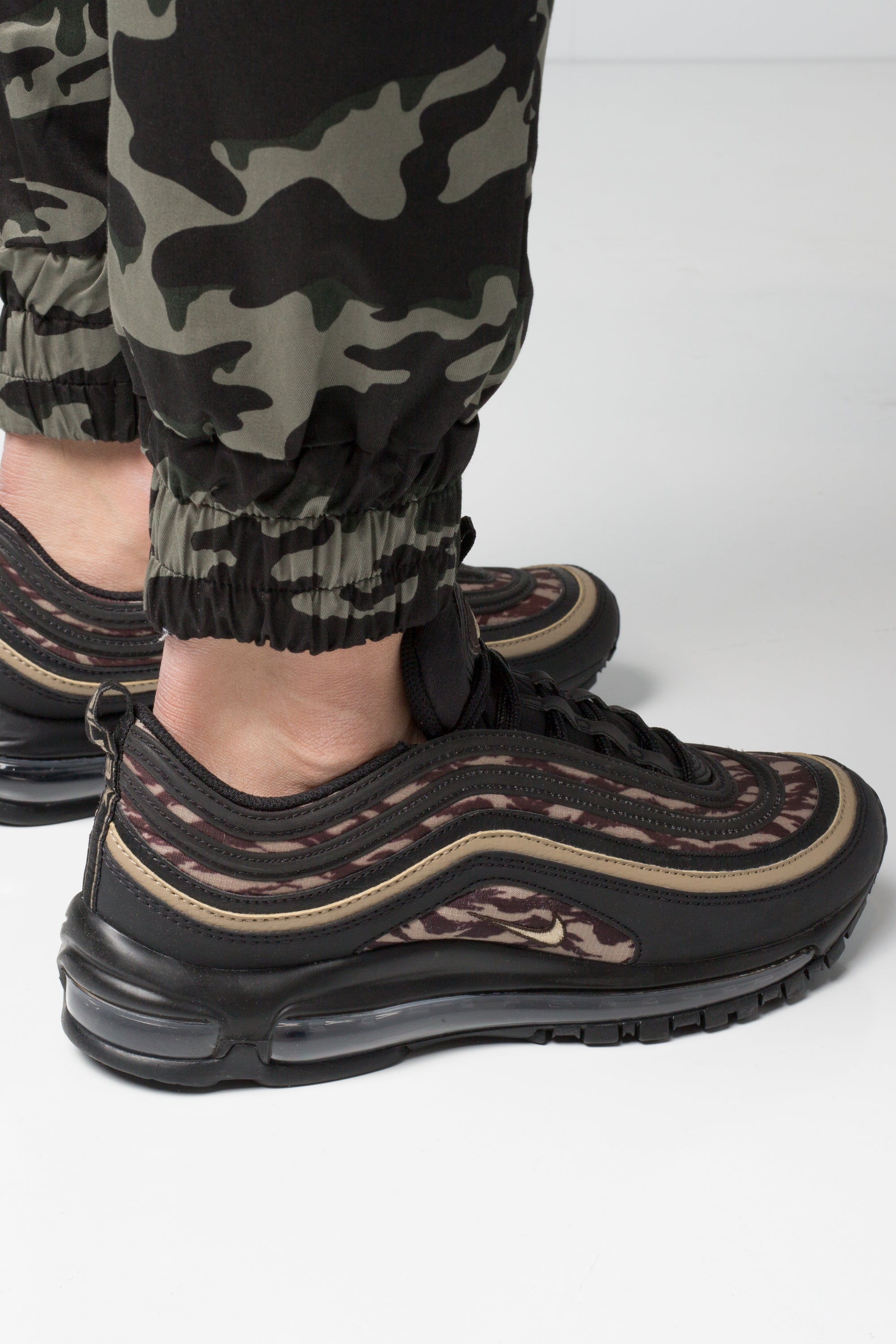 nike air max 97 black khaki