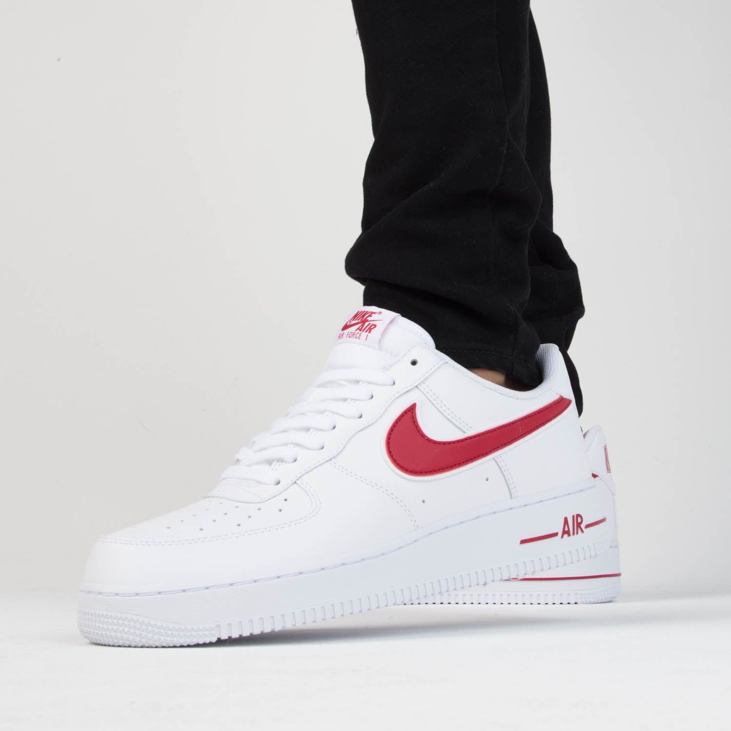 nike air force red tick