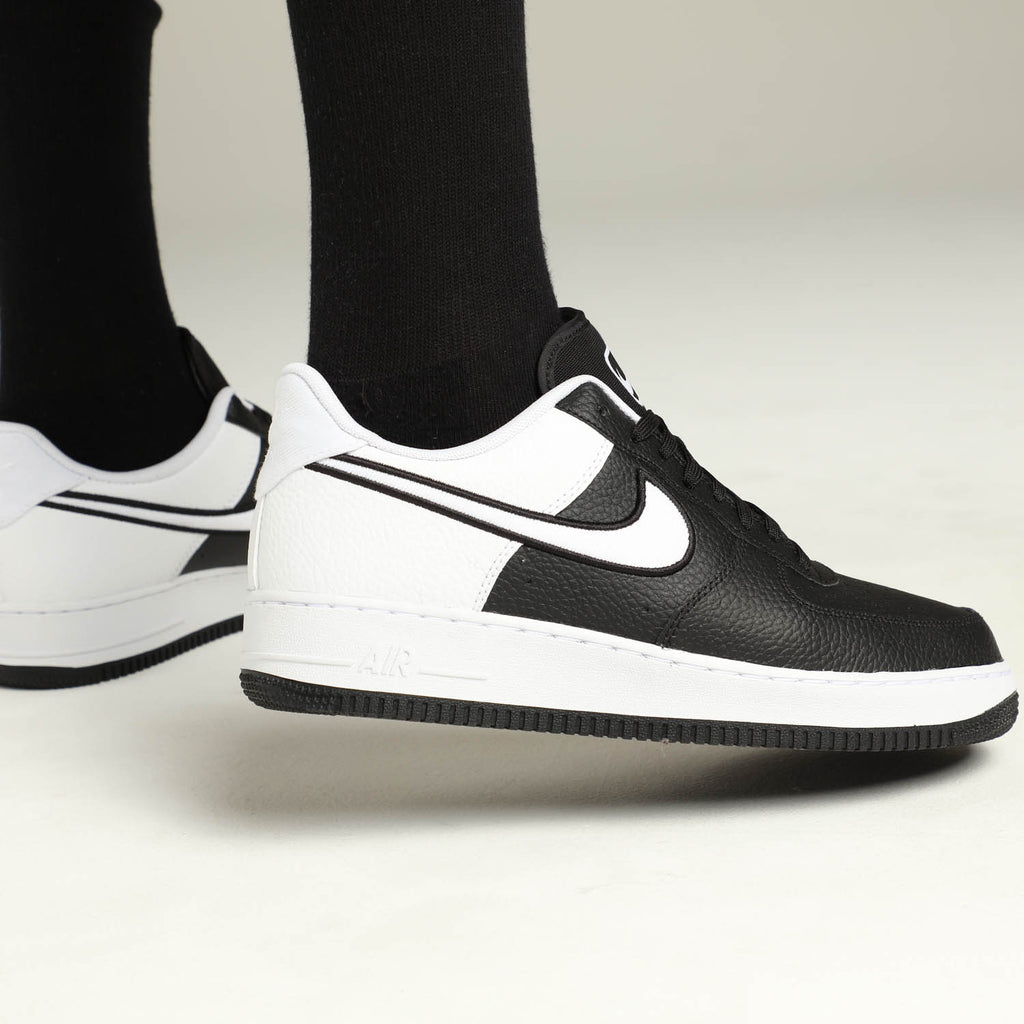Nike Air Force 1 '07 LV8 1 Black/White