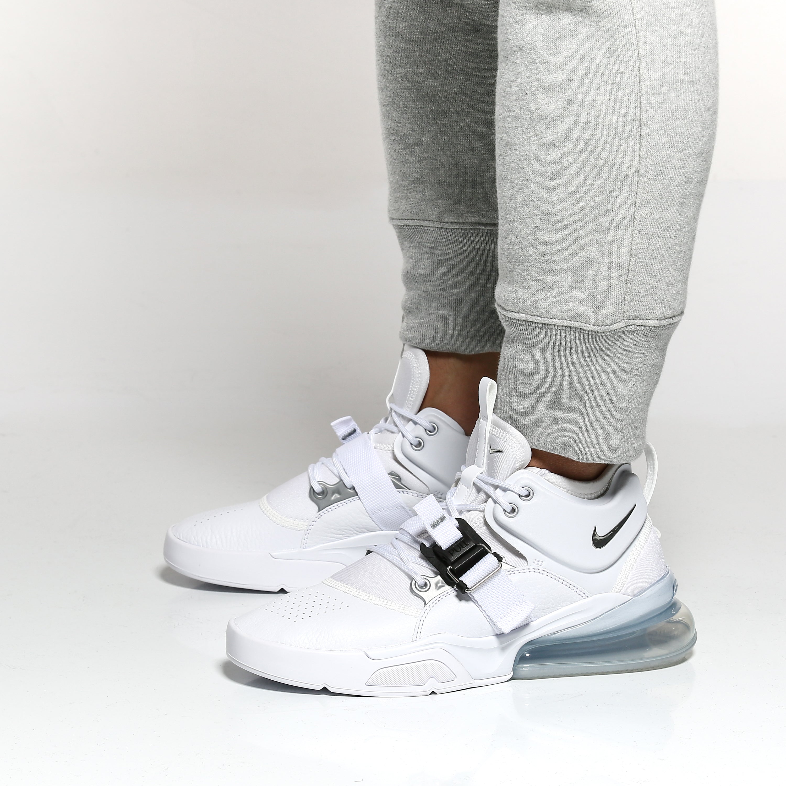 nike air force 270 white on white