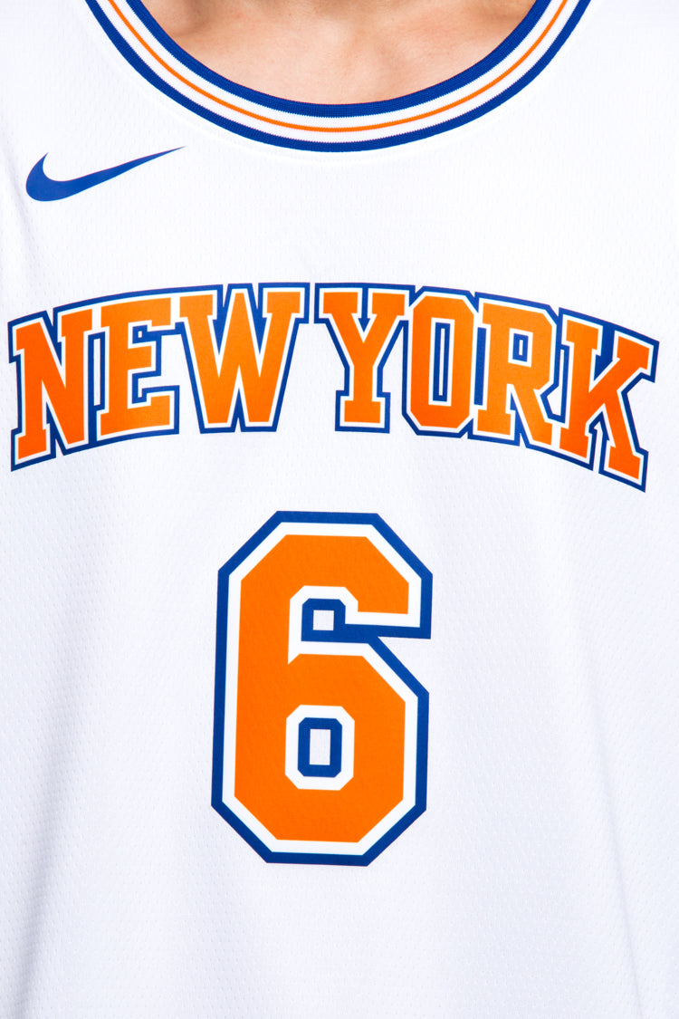 new york knicks jersey white