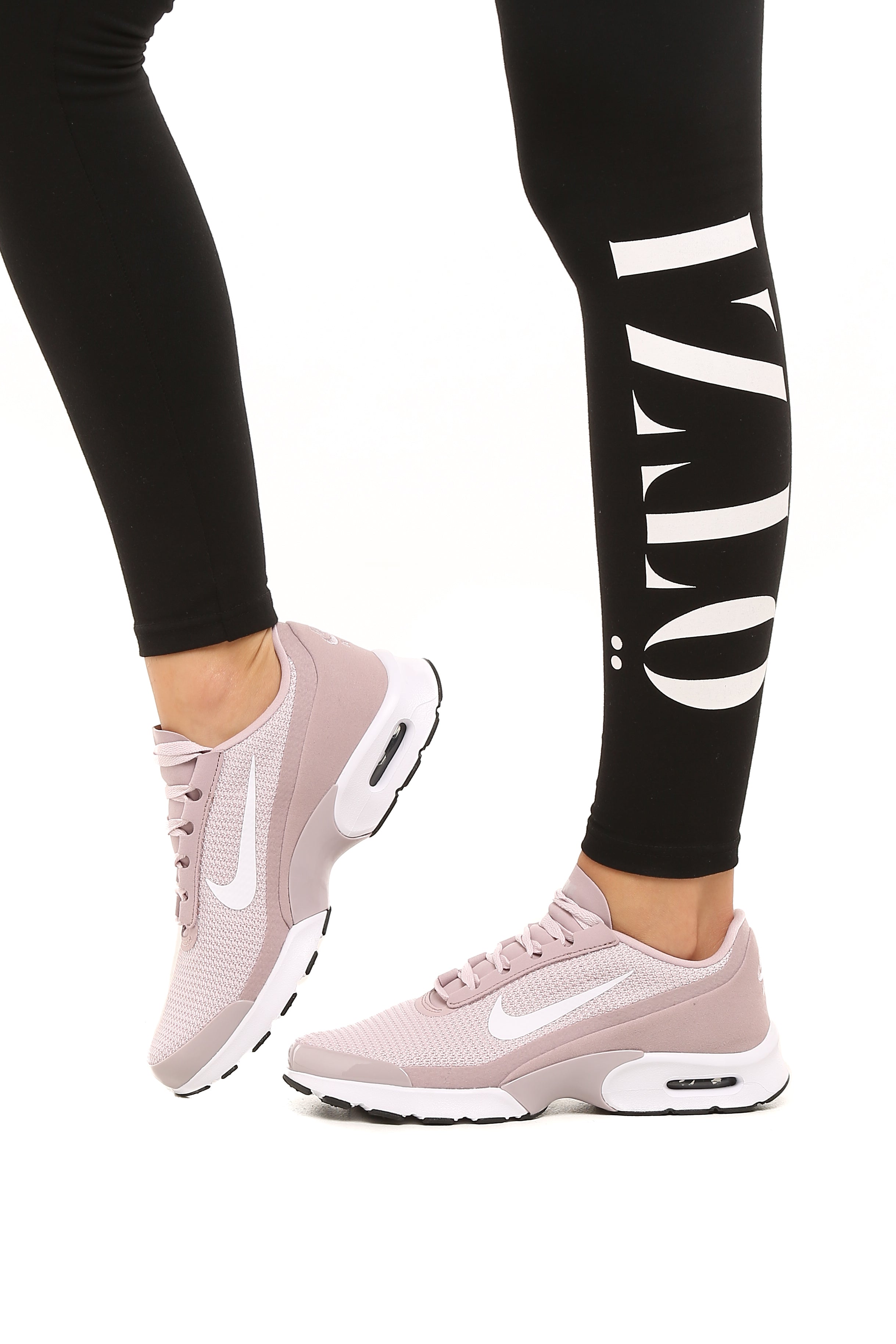 nike jewell pink