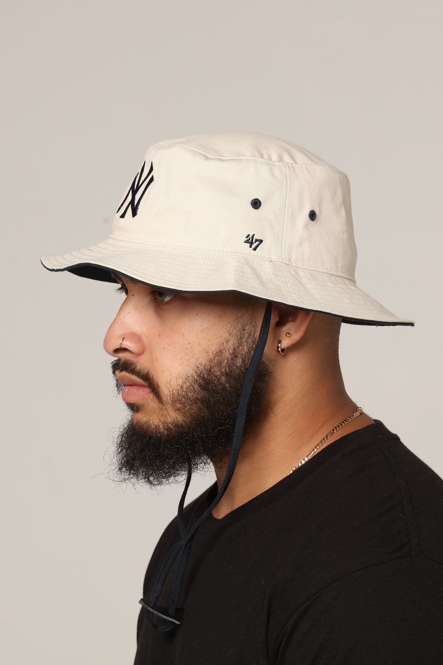 bucket hat with neck cover