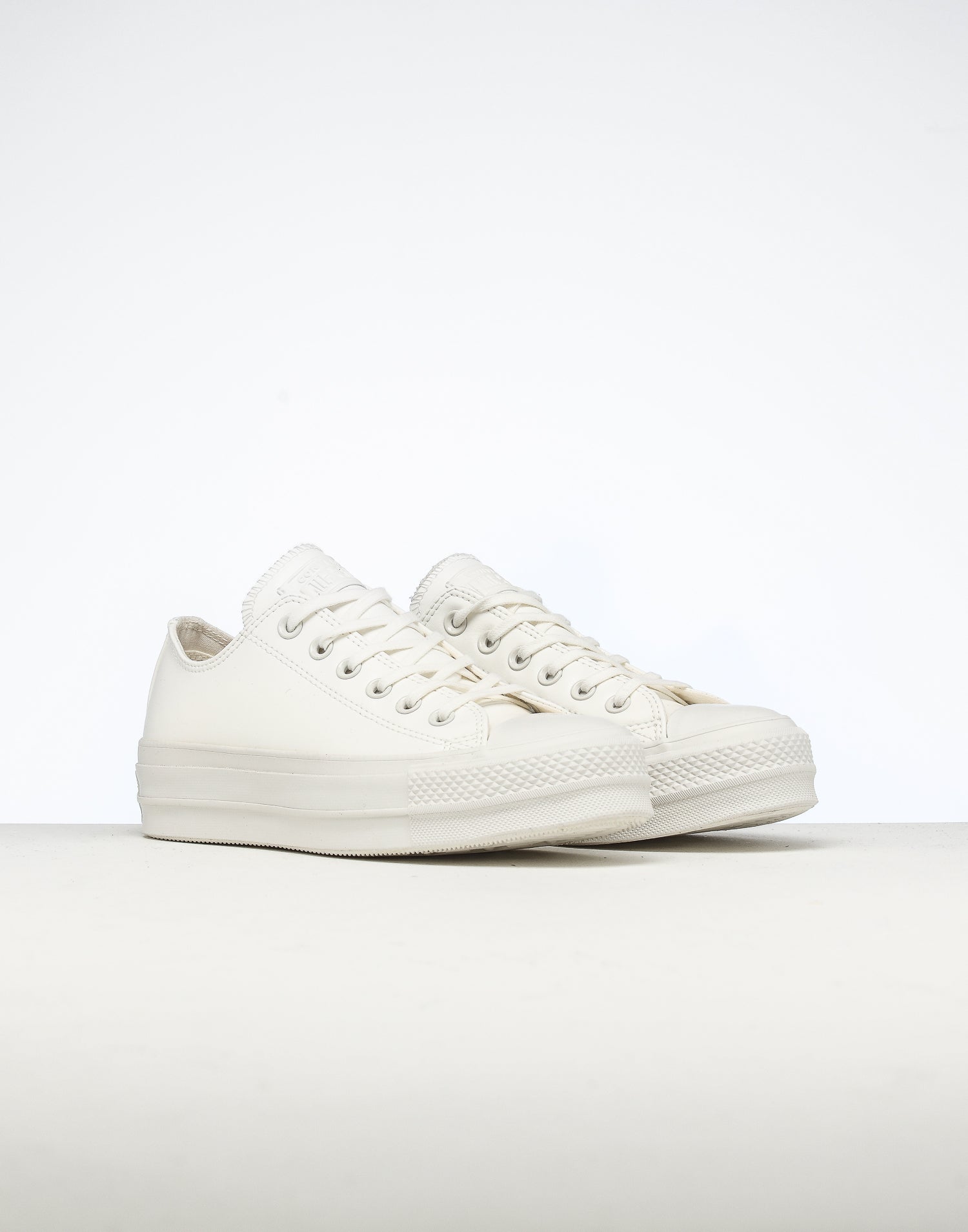chuck taylor all star craft lift low top vintage white