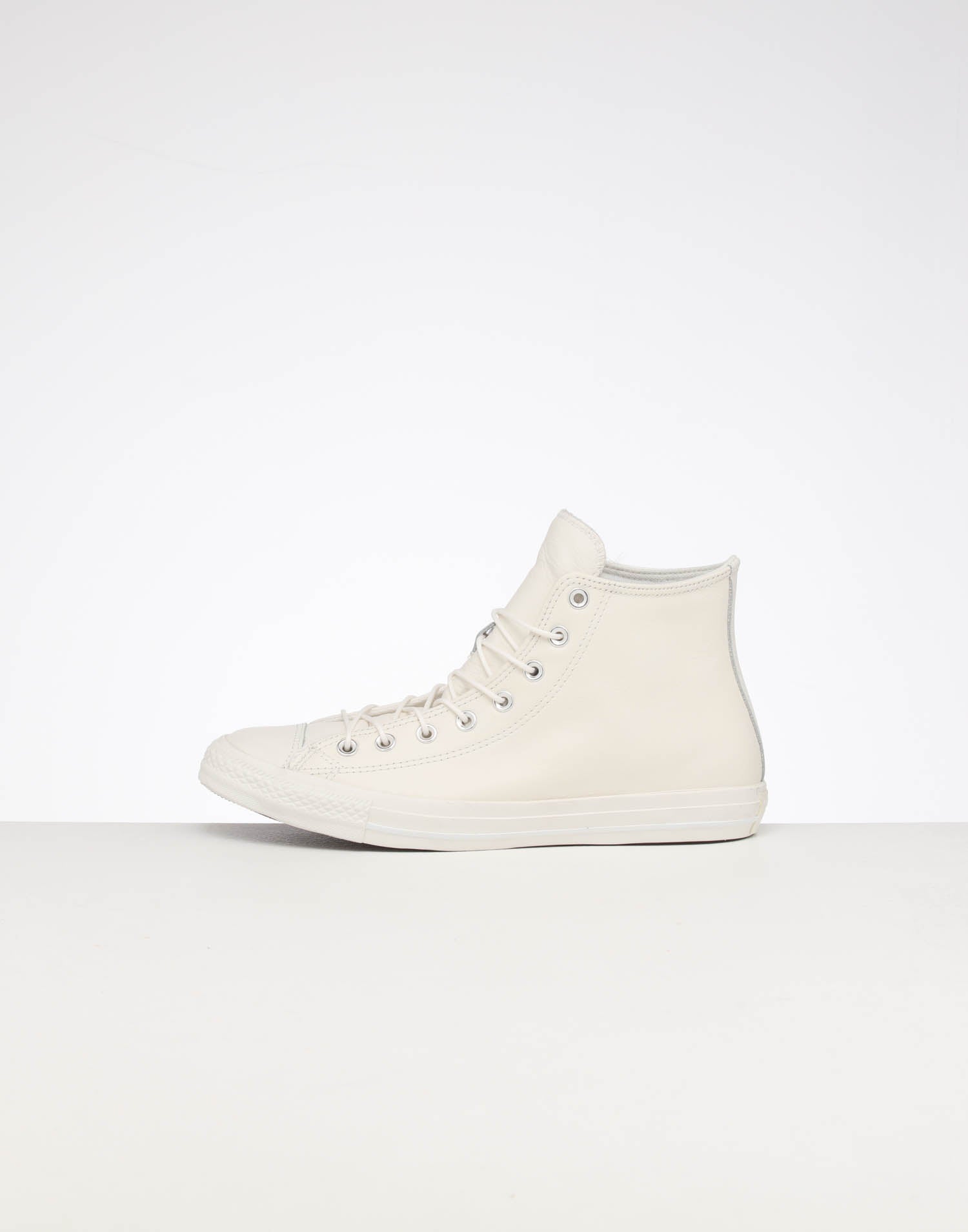 converse chuck taylor vintage leather