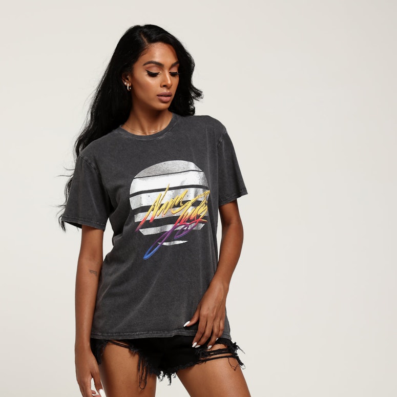 Nana Judy Women's Emerald Retro Tee Vintage Black