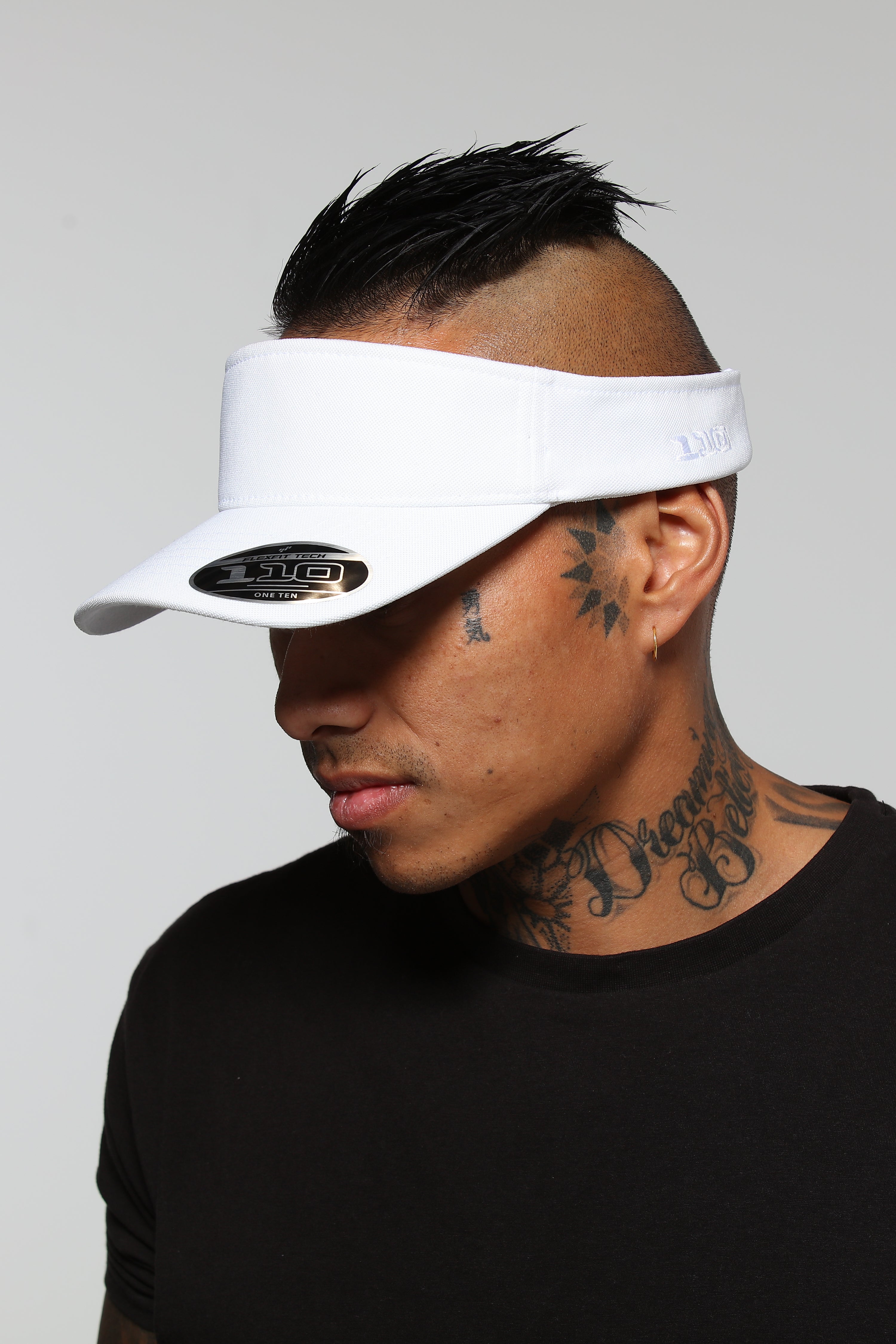 flexfit 110 visor