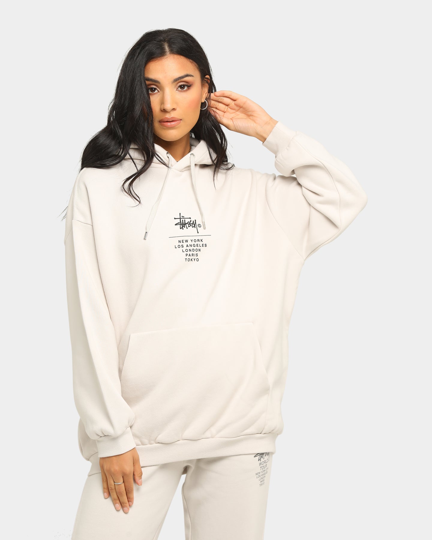 white stussy jumper