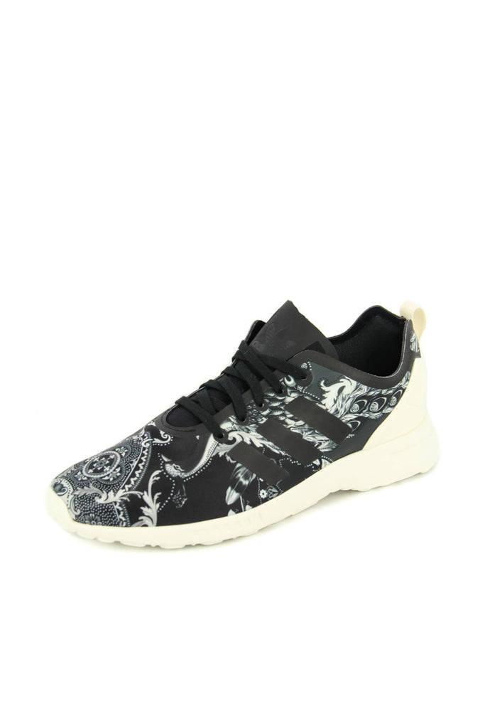 Women's ZX Flux Adv Smooth Blackwhite Women's ZX Flux Adv Smooth Blackwhite